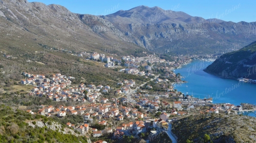 Građevinsko zemljište cca 500 m2 na atraktivnoj poziciji - Dubrovnik okolica
